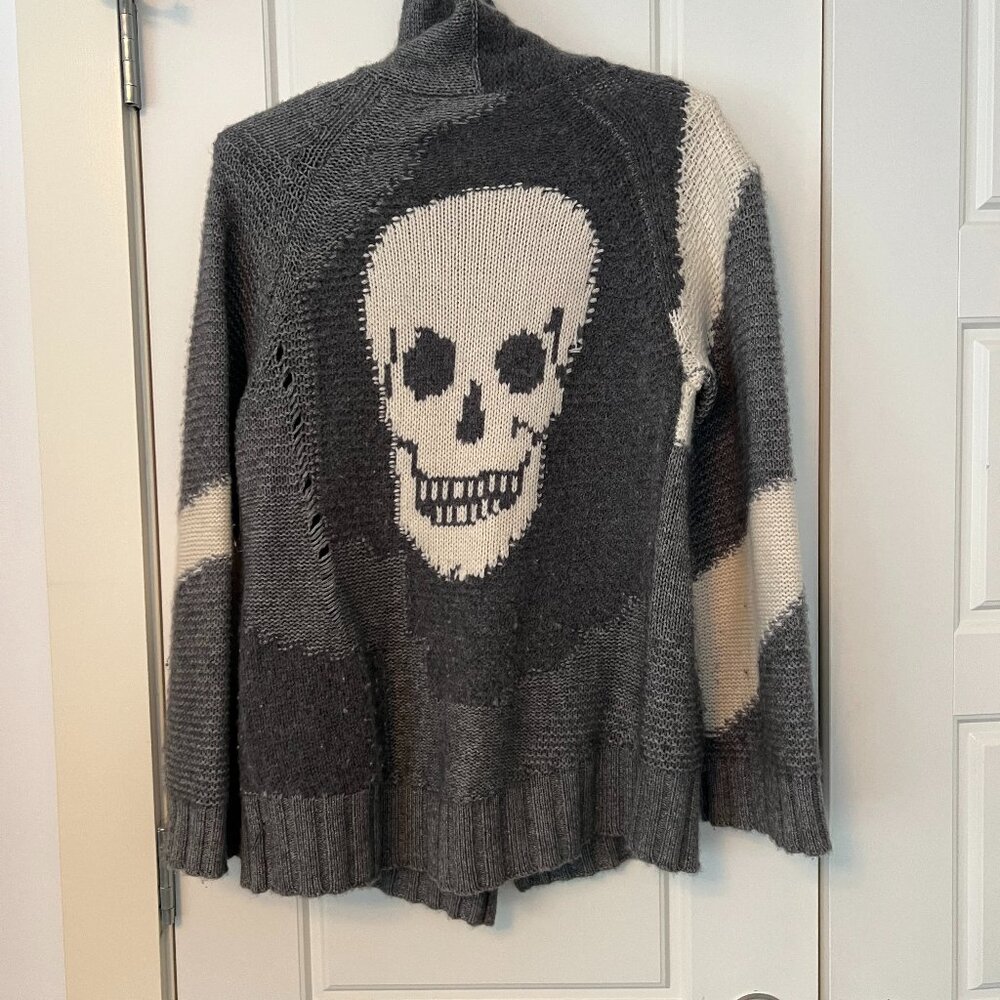 Skull Cashmere cardigan sweater